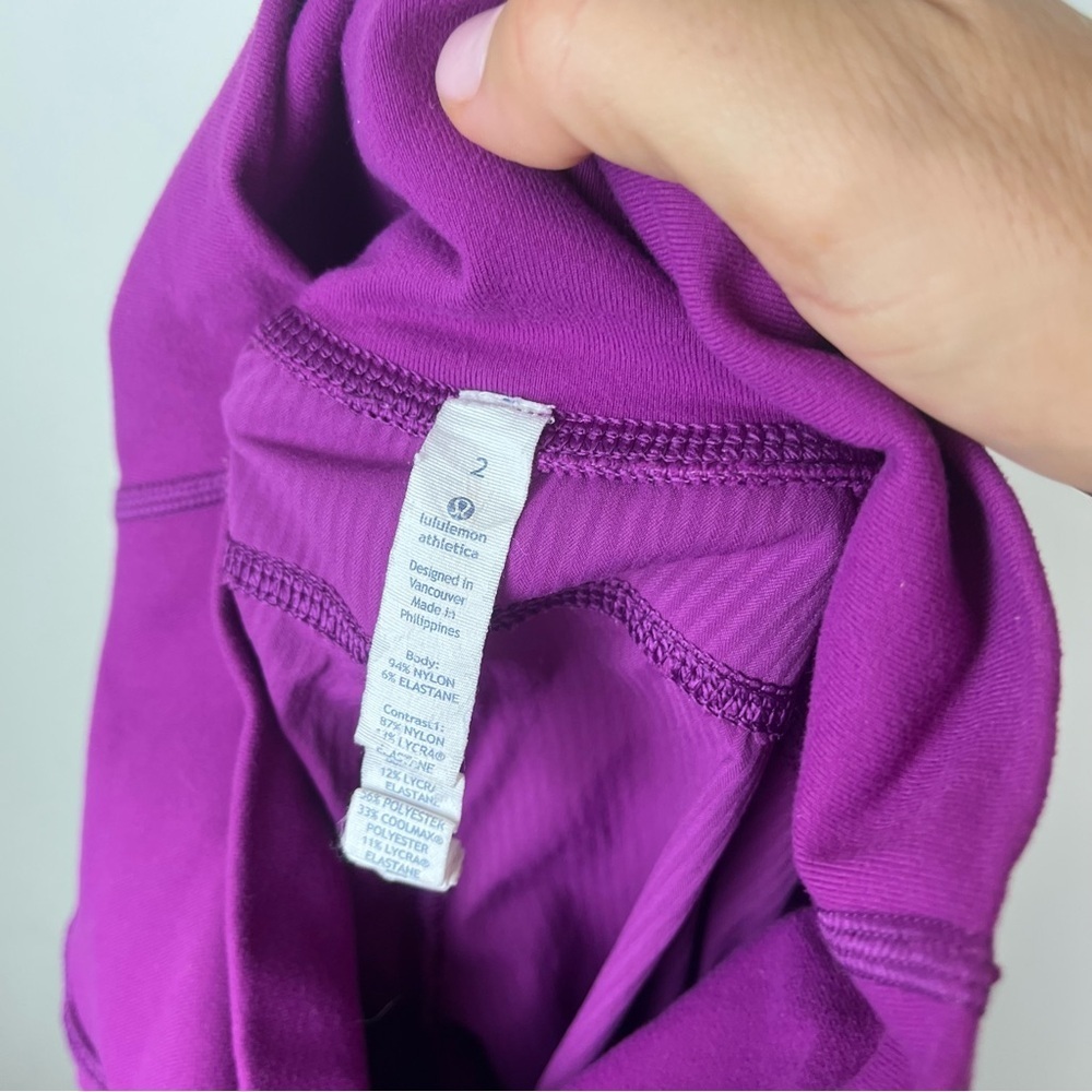 LULULEMON In Flux Crop Yoga Pant in Regal Plum size 2 - Picture 5 of 6